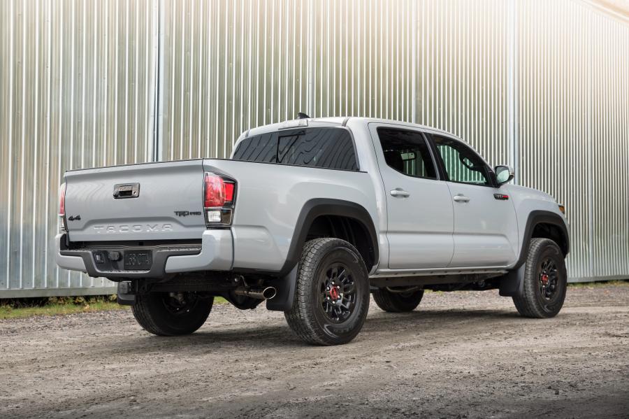  Toyota Tacoma TRD Pro Double Cab 2016 года  (фото 23 из 45)
